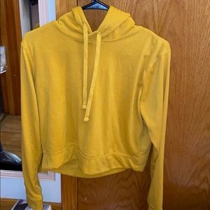 Slim yellow hoodie